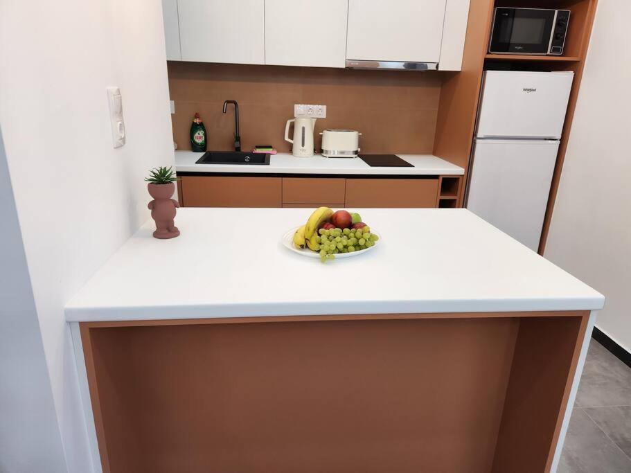 New Stylish Home Central Athens Vipgreece エクステリア 写真